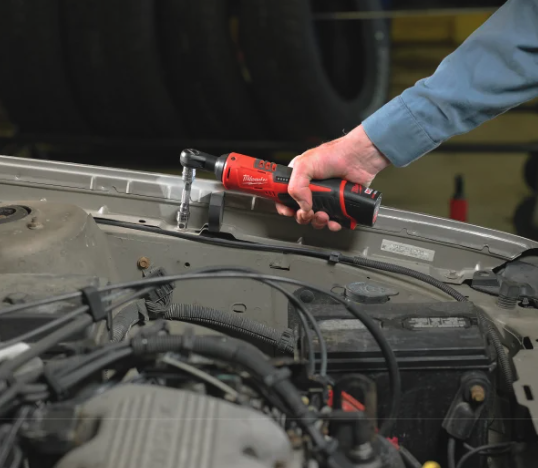 CHICHARRA 18V M12 3/8 MILWAUKEE (2457-20)