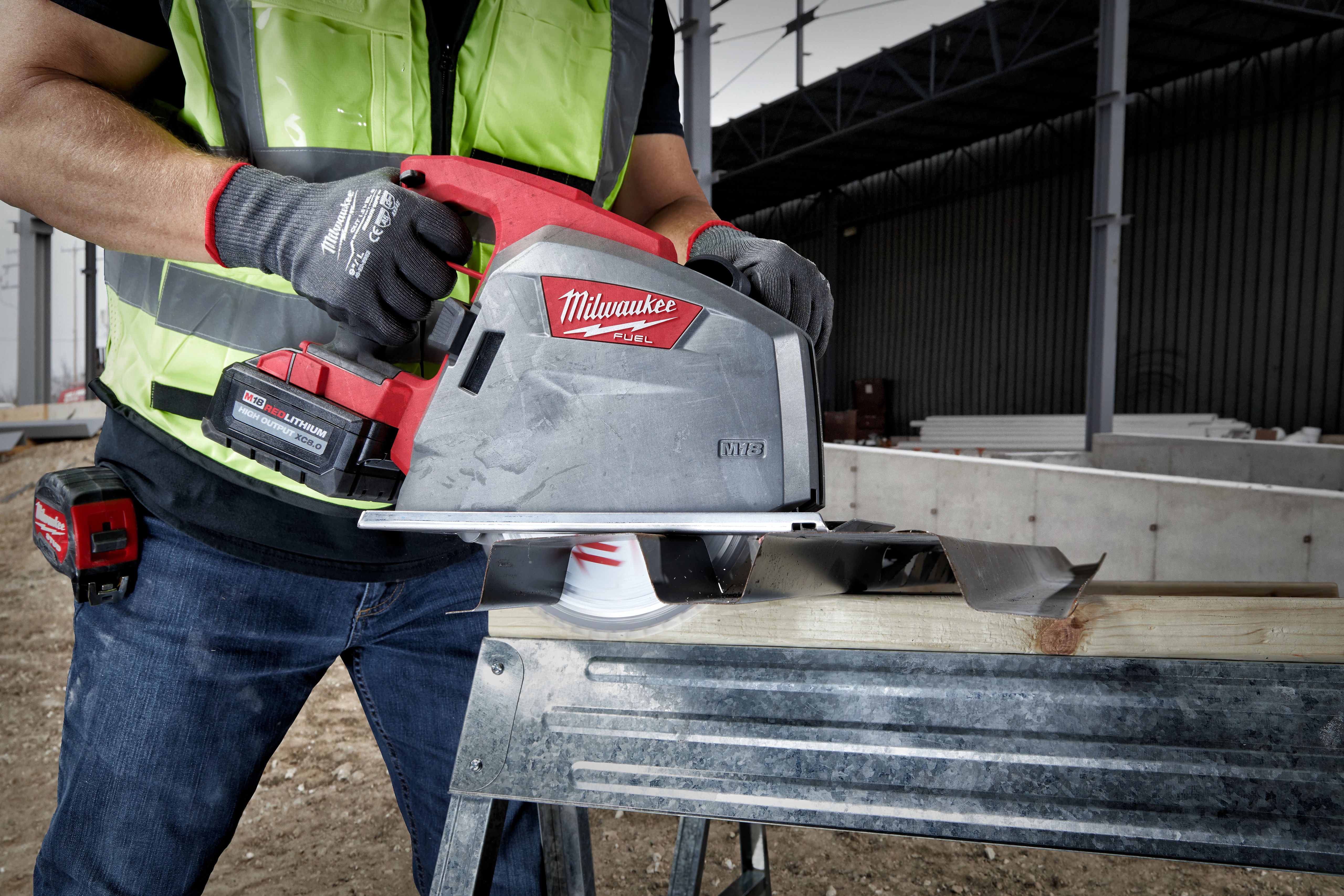 HOJA DE SIERRA CIRCULAR PARA CORTE DE METAL DE 8 " MILWAUKEE (48-40-4515)